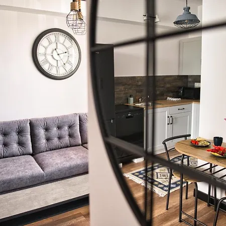 Loft 24 By Housine Апартаменты Затор