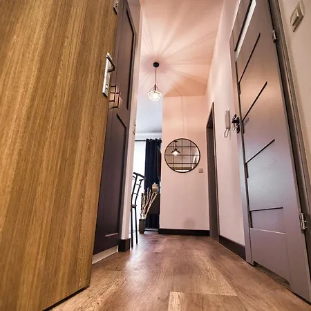 Loft 24 By Housine Апартаменты *